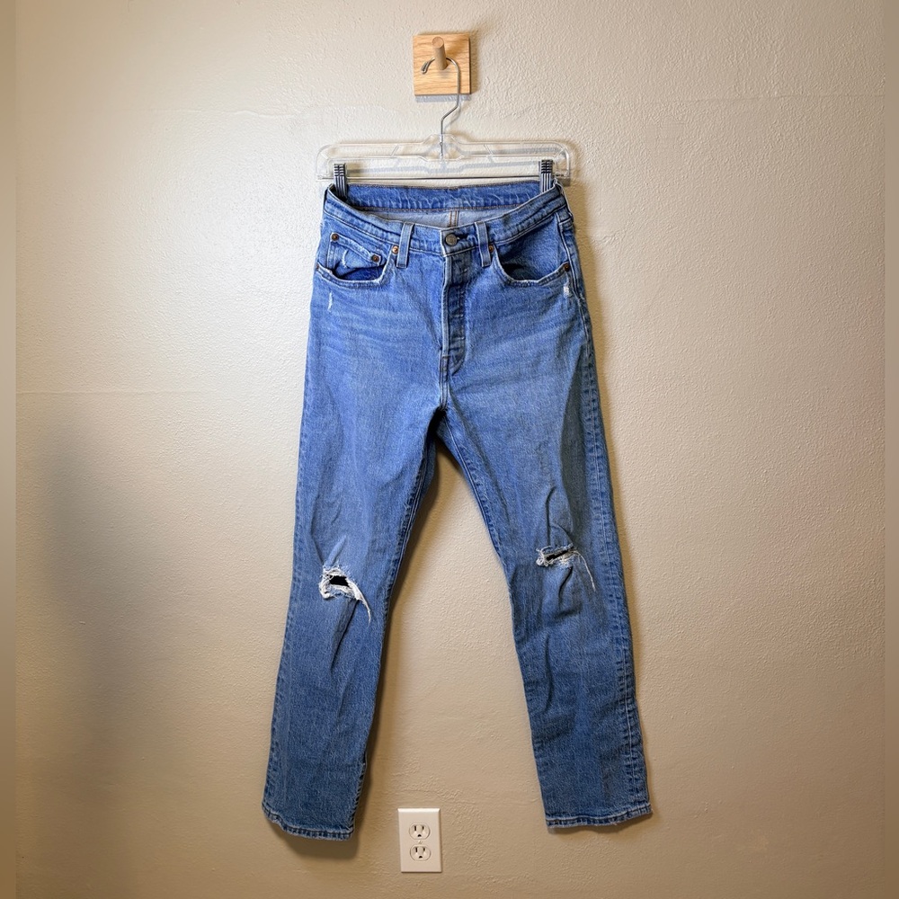 Levi's Women's Straight Leg Blue Jeans